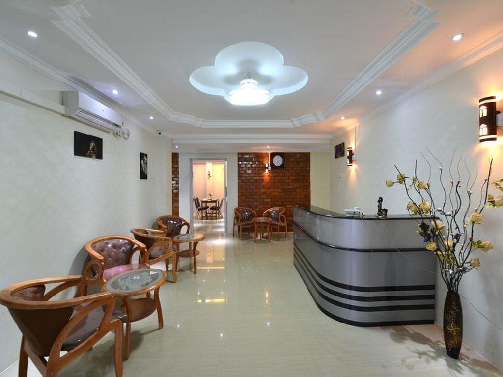 Okkala Hotel Yangon Extérieur photo